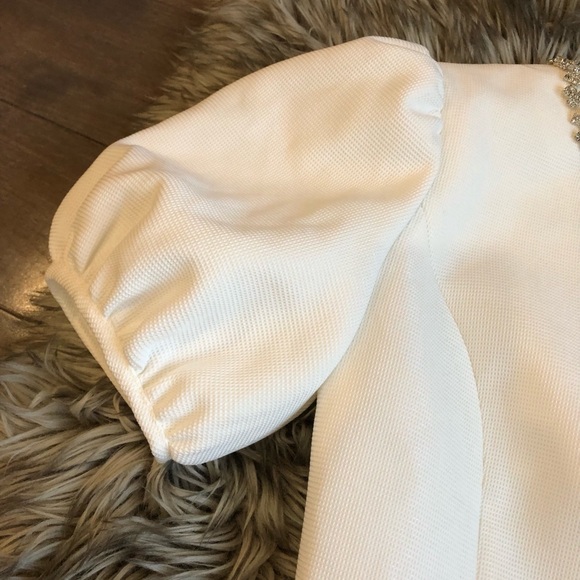 White Dress from Mori Jasmine Website. - Picture 7 of 12